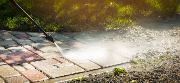 Best Parking Lot and Garage Cleaning  in Lake Mohegan, NY